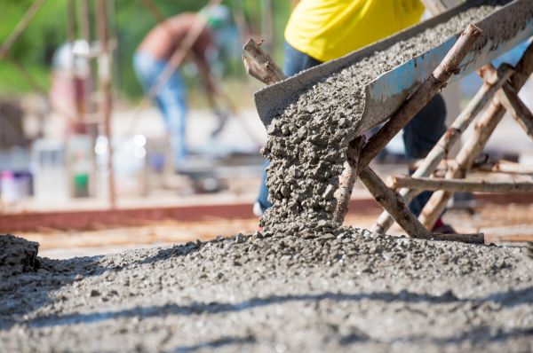 Backyard Concrete Pouring in Los Gatos